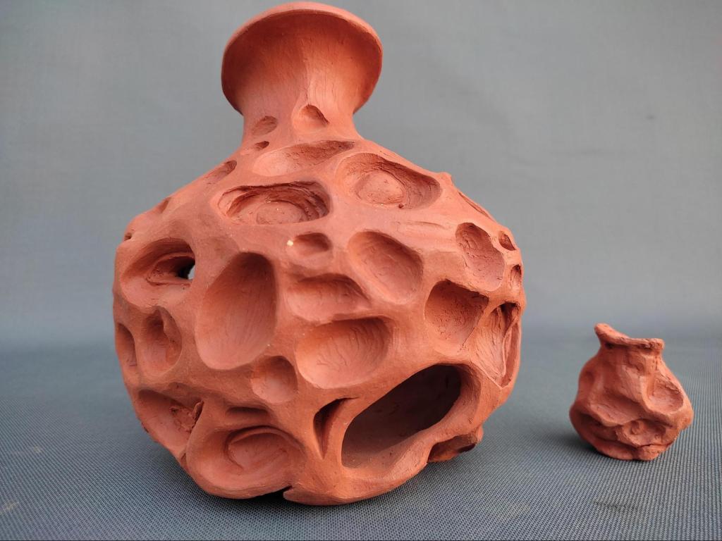 Breeder (2021) Bisque, Clay, 18 cm x 18 cm