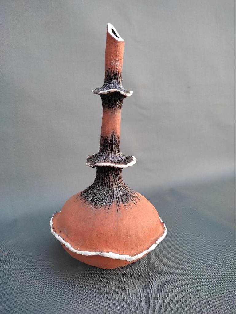 Sprout (2021) Glazed, Clay, 30cm x 16cm x 17cm